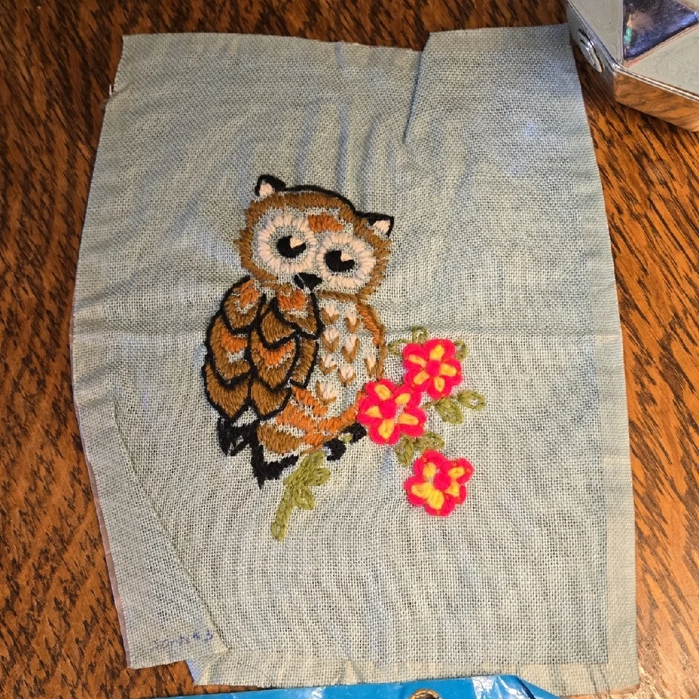 Vogart Owl Embroidery Kit - Picture 7 of 8